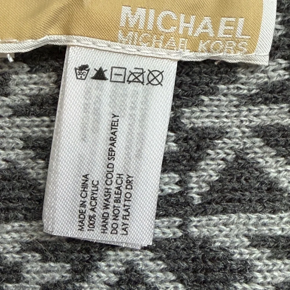 Michael Kors MK Logo Knit Scarf Womens Black Grey Monogram Winter  Quiet Luxury
